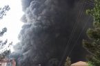 آتش‌سوزی مهیب در کارخانه الکل قم /اعلام وضعیت بحرانی در منطقه /حضور ۱۰۰ آتش نشان برای مهار حریق