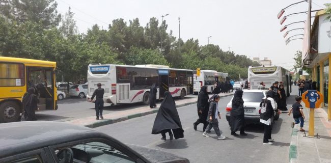 فعالیت ناوگان حمل‌ونقل عمومی قم در روزهای تعطیل ۱۱ و ۱۲ مردادماه