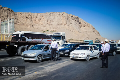 وضعیت راه‌های کشور / ترافیک سنگین در جاده هراز
