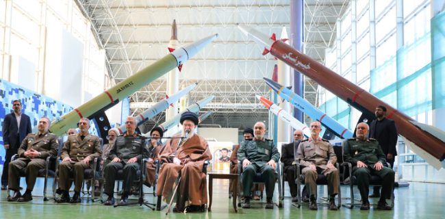 شریان حیاتی رژیم صهیونیستی باید قطع شود