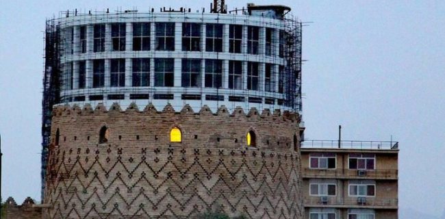 یک بام و دو هوای مدیران فارس در مقابل آسمان شیراز