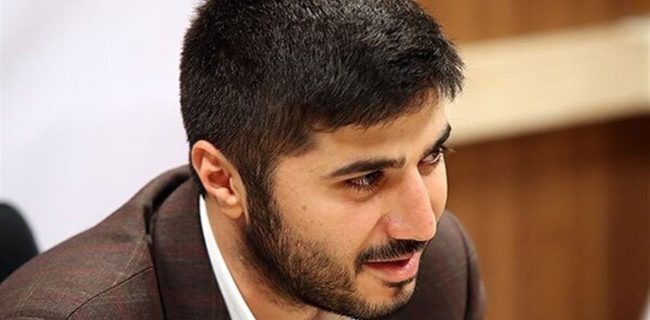 فعال رسانه‌ای ایرانی در فرانسه بازداشت شد