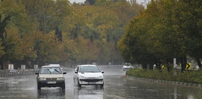 تداوم رگبار و رعدوبرق در بعضی استان‌ها / پیش‌بینی گردوخاک برای مناطق مستعد