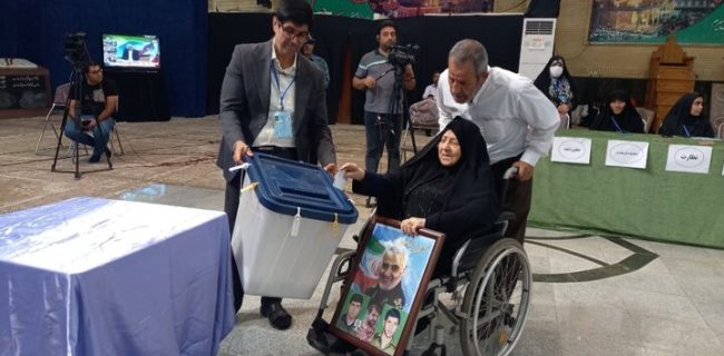 حضور پرشور مردم خوزستان پای صندوق‌های رای