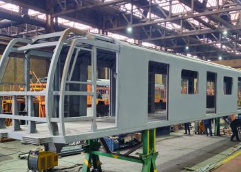 پیشرفت چشمگیر تولید واگن‌های مترو قم با توان مهندسان ایرانی